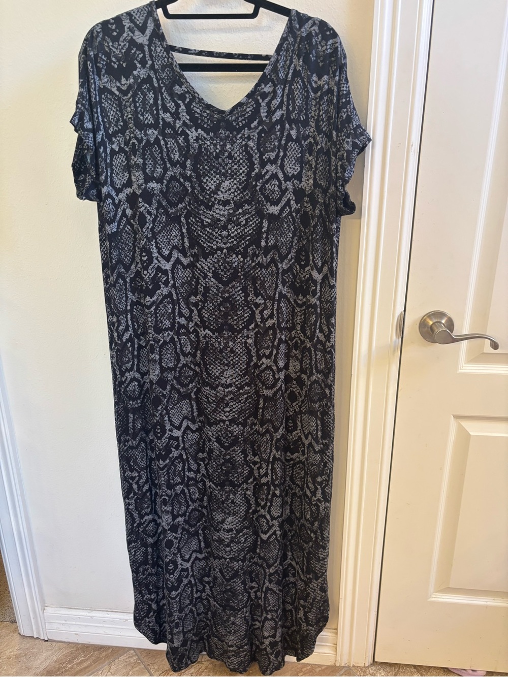 LuLaRoe Black & Gray Snake Print Maxi Dress